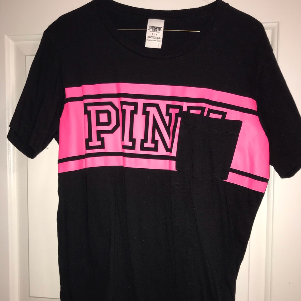 VS Pink Tee